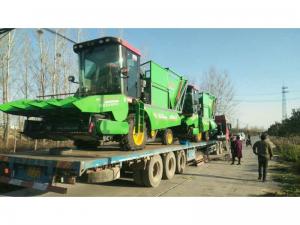 饒陽(yáng)訂購(gòu)2臺(tái)穗莖兼收玉米收獲機(jī)